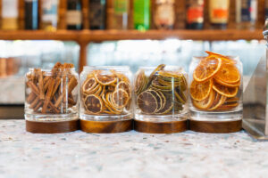 Dehydrated fruit garnishes